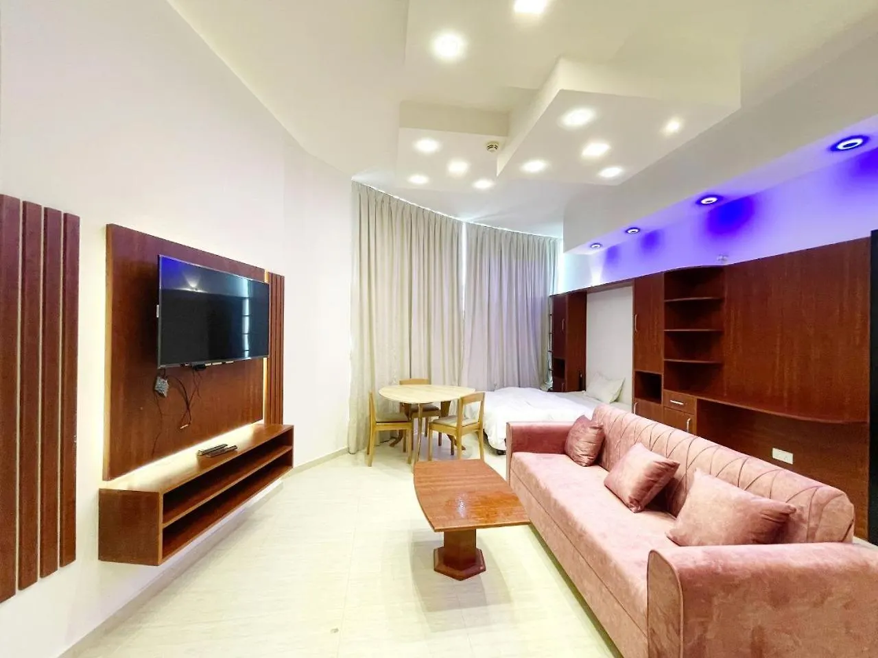 Zenith Smart Vacation Homes Rental - Zenith Tower A2 Dubai