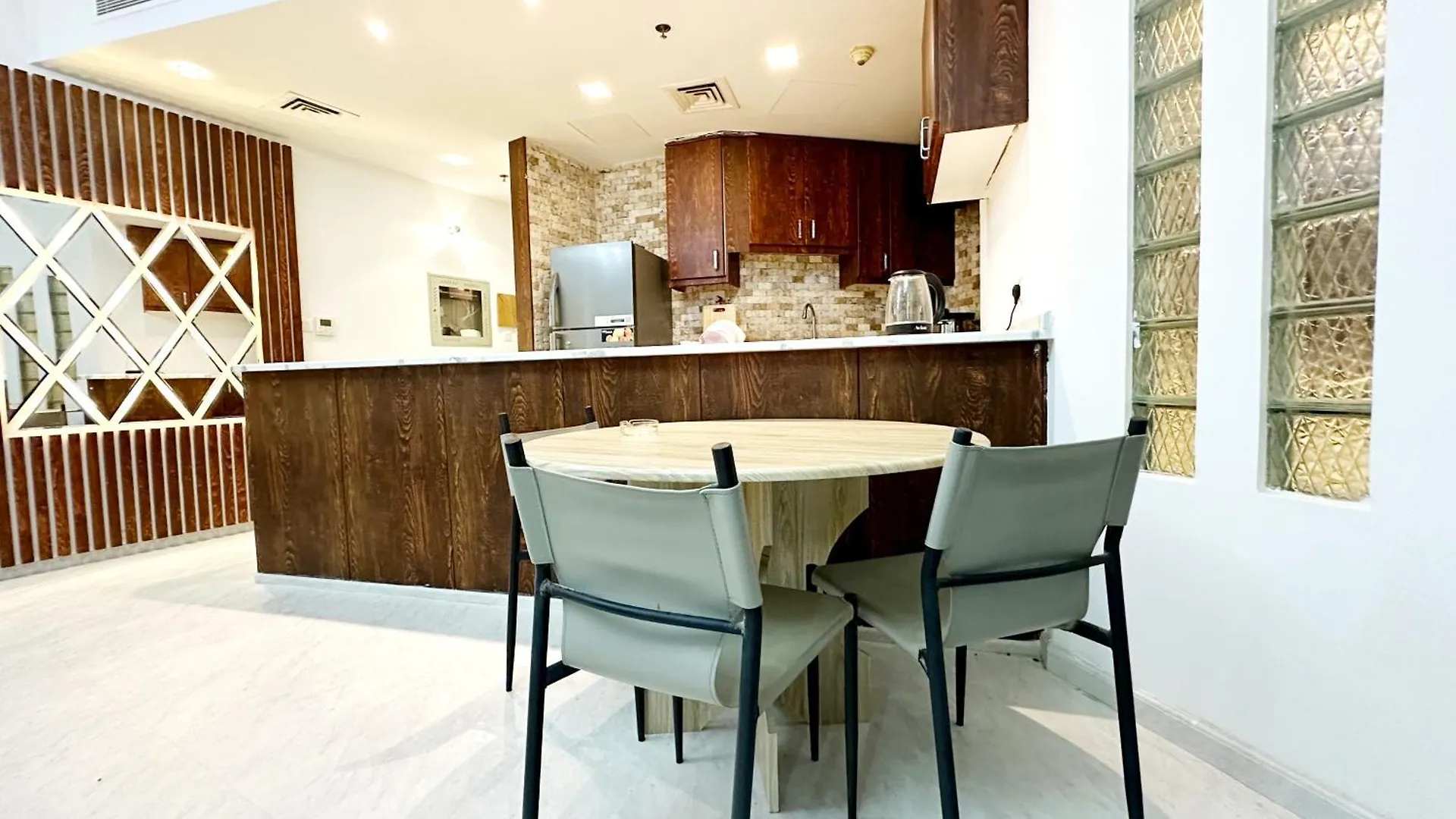 Zenith Smart Vacation Homes Rental - Zenith Tower A2 Dubai 0*,