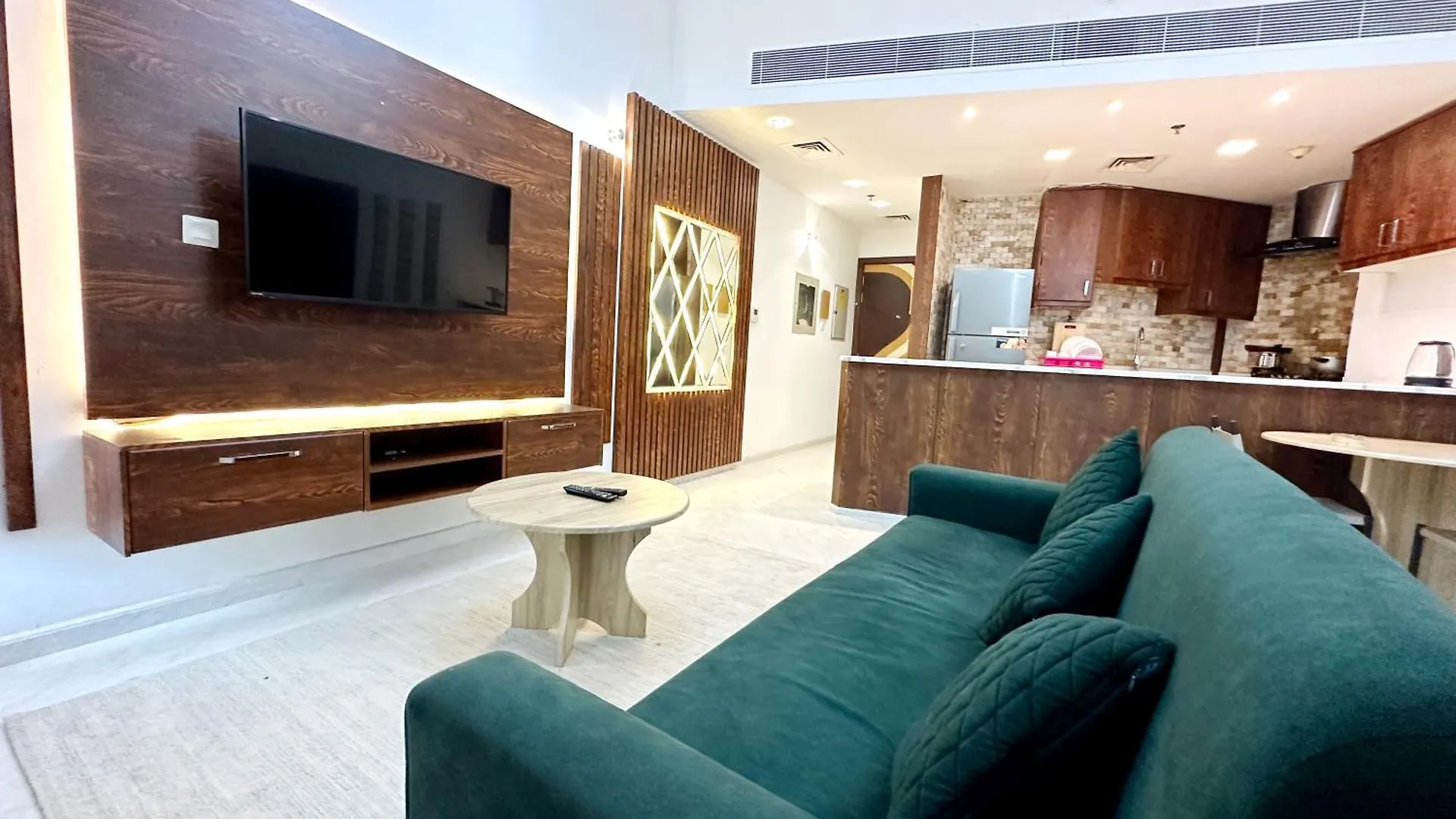 Zenith Smart Vacation Homes Rental - Zenith Tower A2 Dubai